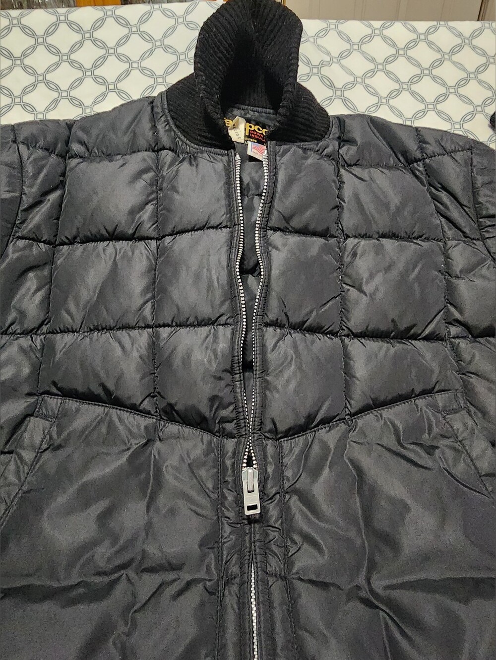 vintage Tempco down-insulated outerwear jacket. SZ m/L